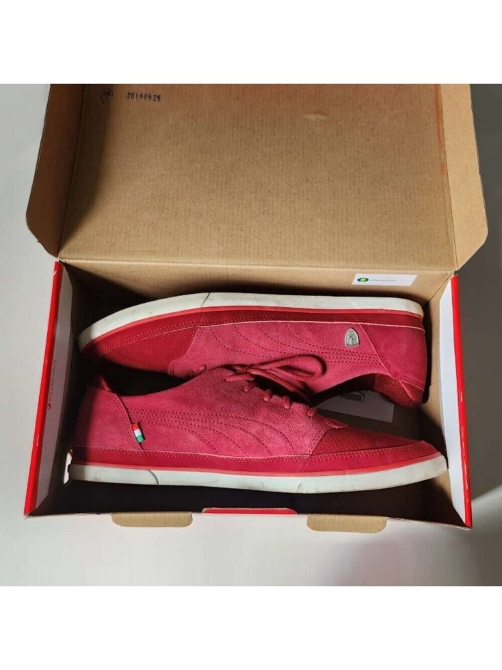 LIMITED Edition Italian Ferrari Puma Mens Vulcanised SF Sneakers Red - Picture 2 of 10